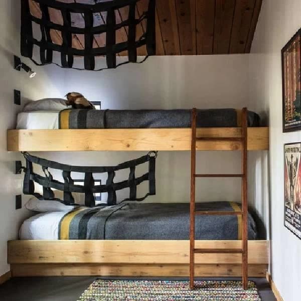 Bunkhouse Cabins With Attached Bed