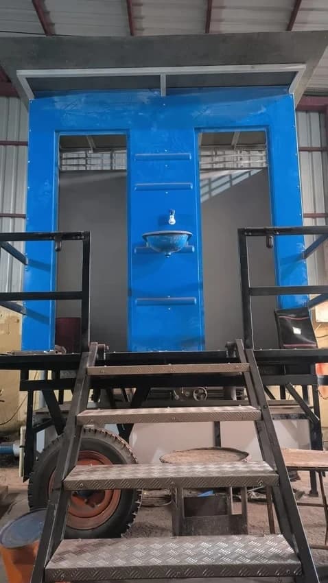 FRP Mobile Toilet Van, 4
