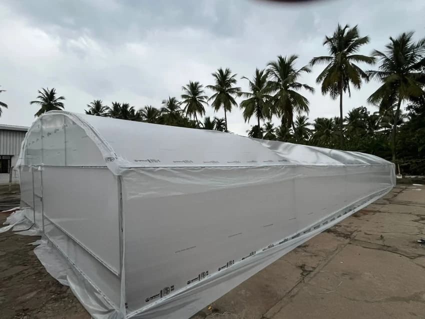 Agriculture Poly House, 8 m, Tunnel Type