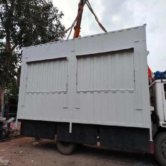 Portable Cafe And Restaurant Container