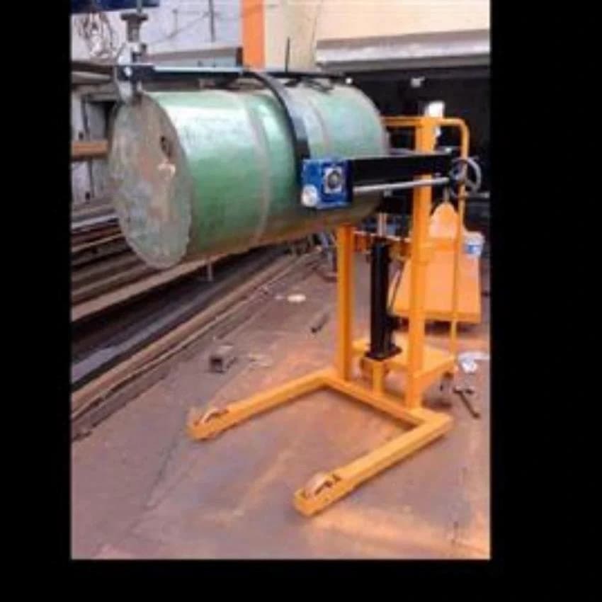 Shubham Engineering SEE-53 Bucket Lifter Tilter for Material Handling