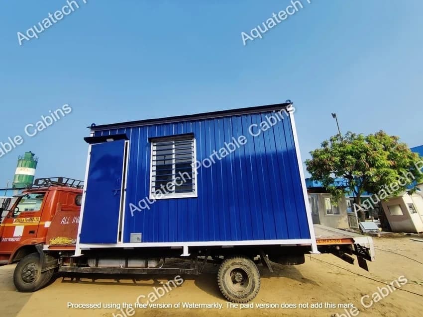Prefabricated PUF Cabin, 20x10 ft