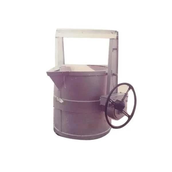 Foundry Lip Pouring Ladle