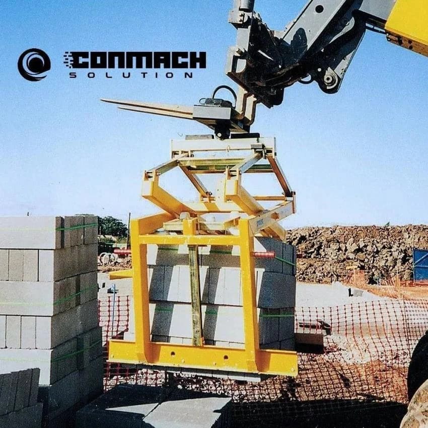 Paver Block Stack Scissor Grab SG 100 with lifting eye EH-3000, Capacity: 2 Ton, Model Name/Number: 53100284 + 40110086