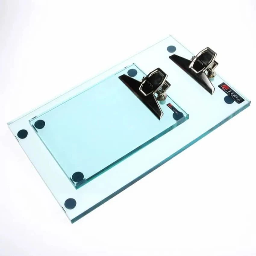 Plastic White Application Pad