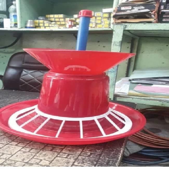 Poultry Feeder