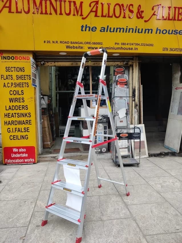 Aluminum Step Folding Ladder