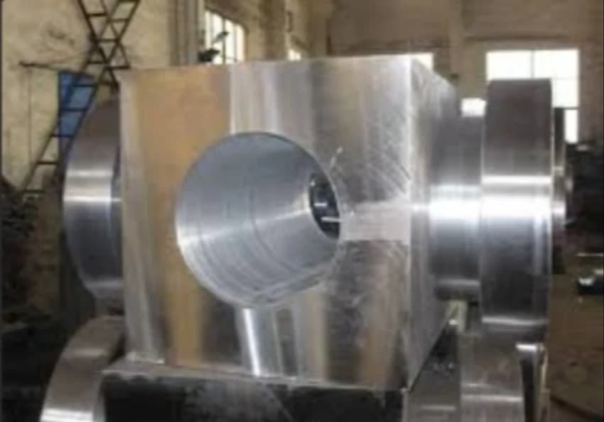 Valve Tee for Oil & Gas