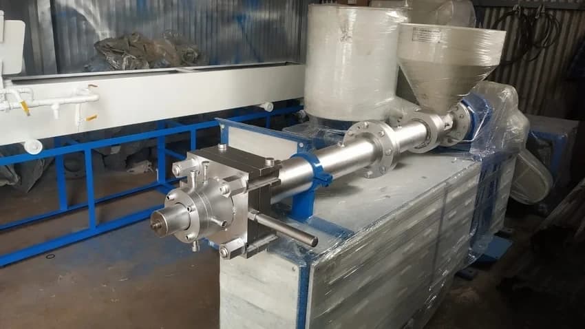 Automatic Plastic Granules Making Machine