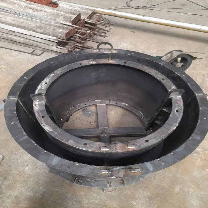 Pre-cast RCC Pipe Mould, Capacity: 40-100 kg/hr