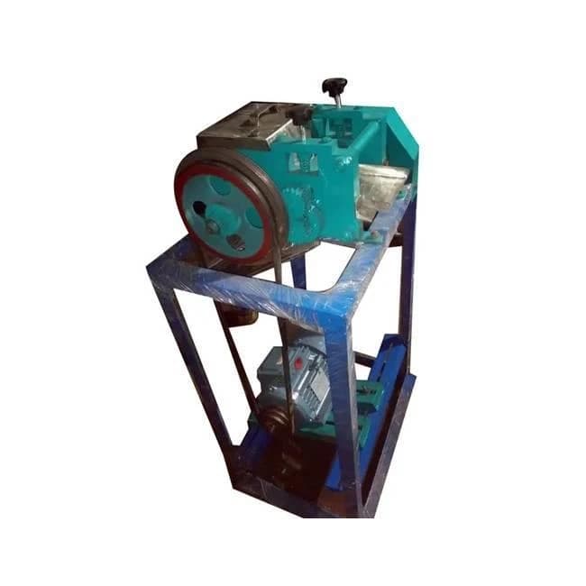 Plastic Dana Cutter Machine