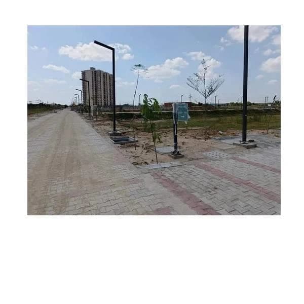 Square Lighting Pole