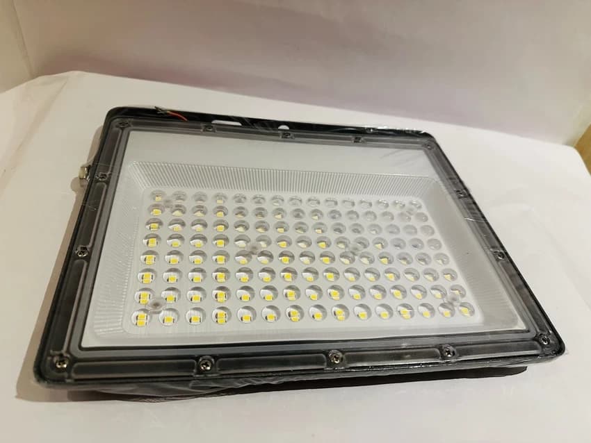 100W Flood Light Hybrid