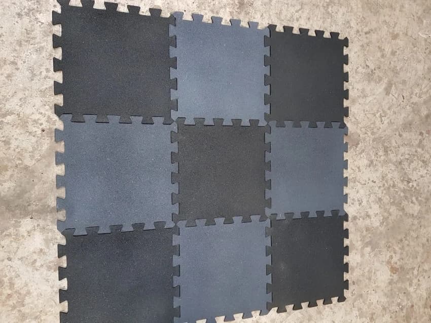 Asian Flooring Color Rubber Floor Tile, Size: 500 x 500mm