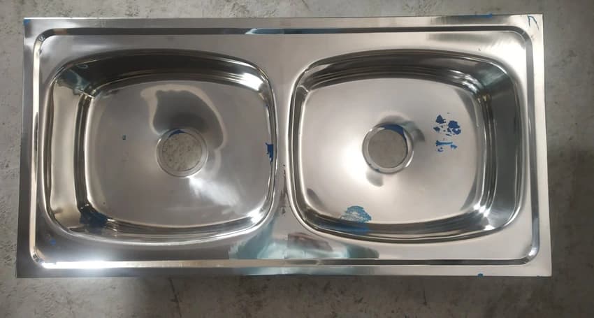 Stainless Steel Double Bowl Kitchen Sink (45x20 Inch)