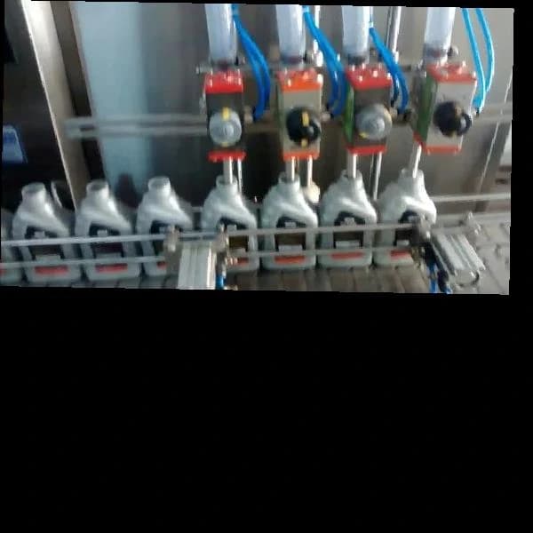 Electric Automatic Lubricant Oil Filling Machine
