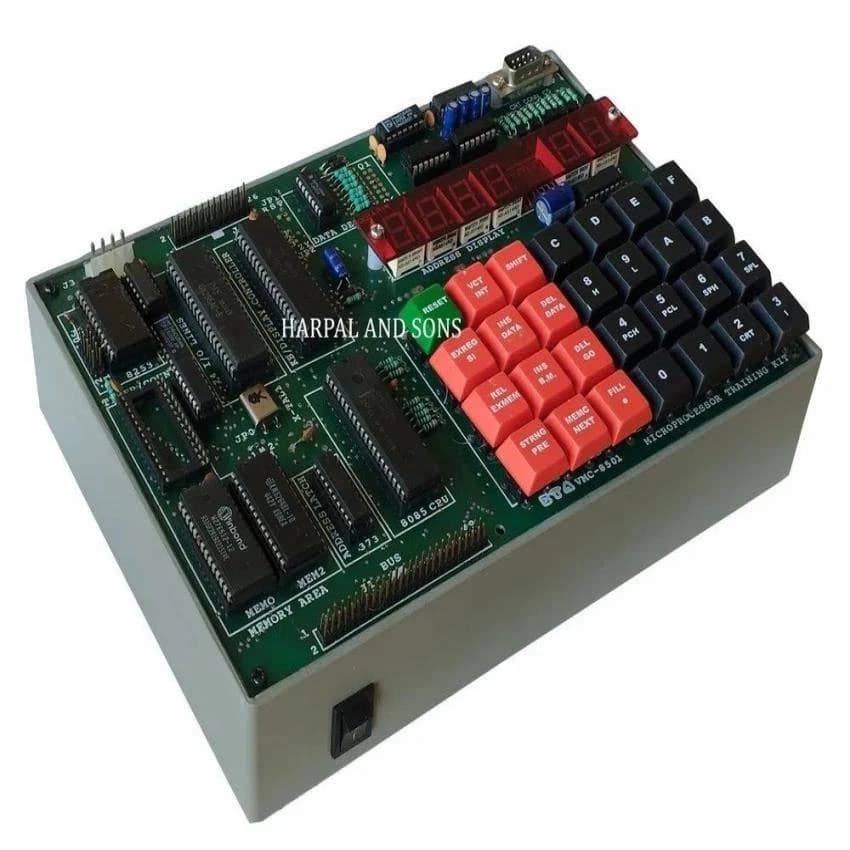 Microprocessor Training Davelopment Kit