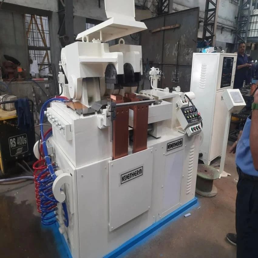 Mild Steel Flash Butt Welder for Starter Rings, Automation Grade: Semi-Automatic