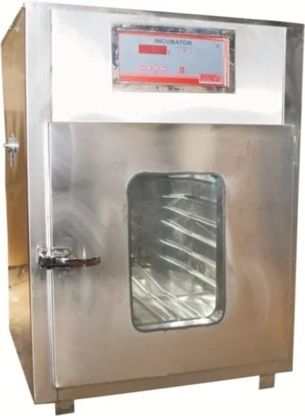 Bacteriological Incubator G.M.P. Model, Model: 279