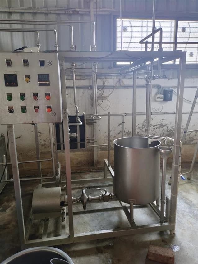 Milk Processing Plant and Machines