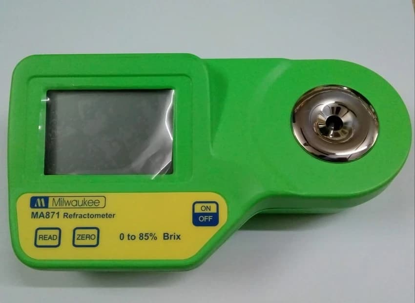Digital Brix Refractometer, For Sugar Solution, Model Name/Number: MA871