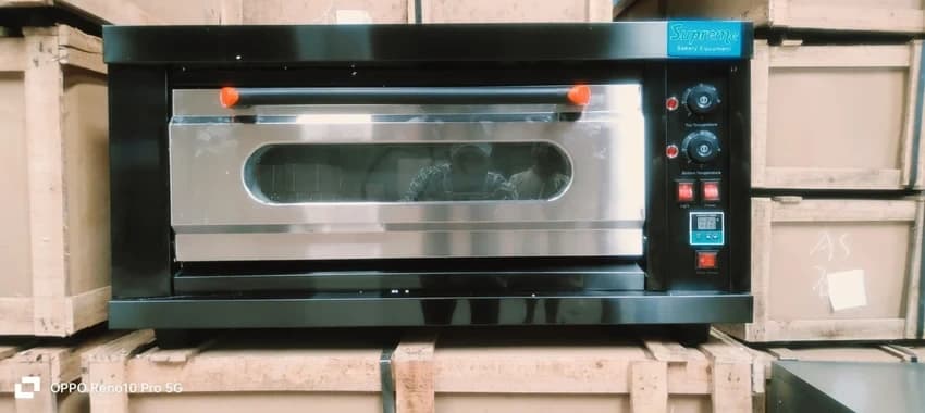 Digital Single Deck Gas Baking Oven (1 Tray, 16x24 inch)