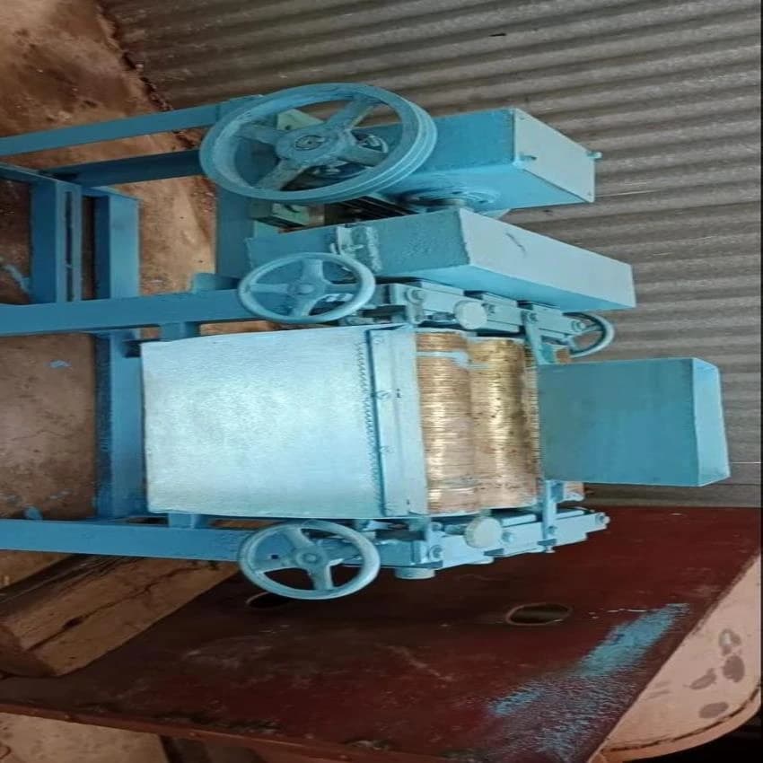 Triple Roller Soap Machine, Production Capacity: 100 Kg/Hr