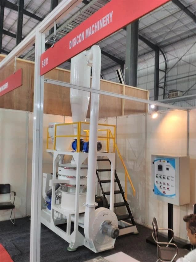 Roto moulding Pulverizer Machine, Automatic Grade: Automatic, LDPE(processing)