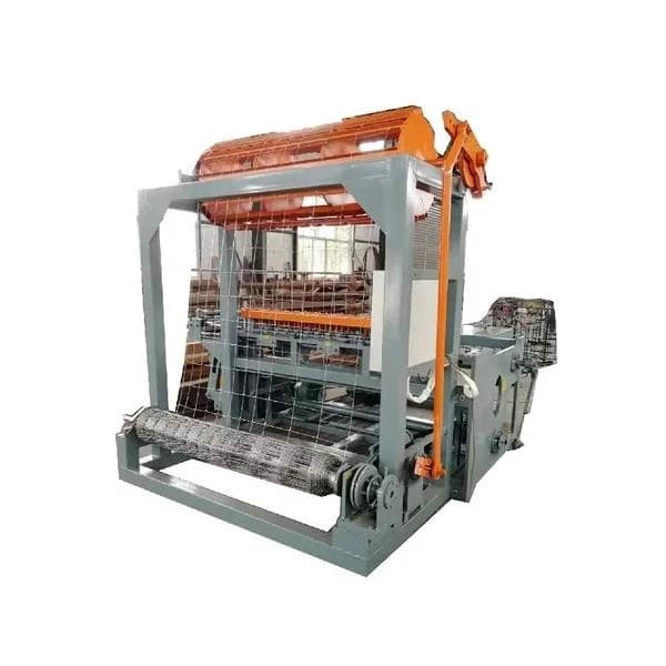 Automatic Grassland field mesh Fencing machine