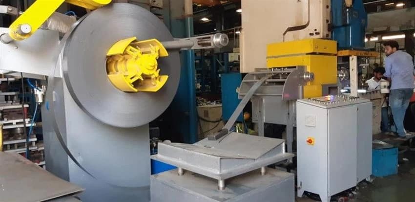 Hydraulic Recoiler Unit, Automation Grade: Automatic
