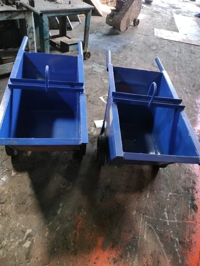 MS Monkey Hoist Bucket, Size: 18