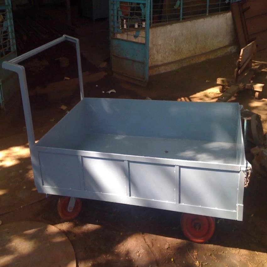 Push Type Platform Trolley, Load Capacity: 50-2000kg