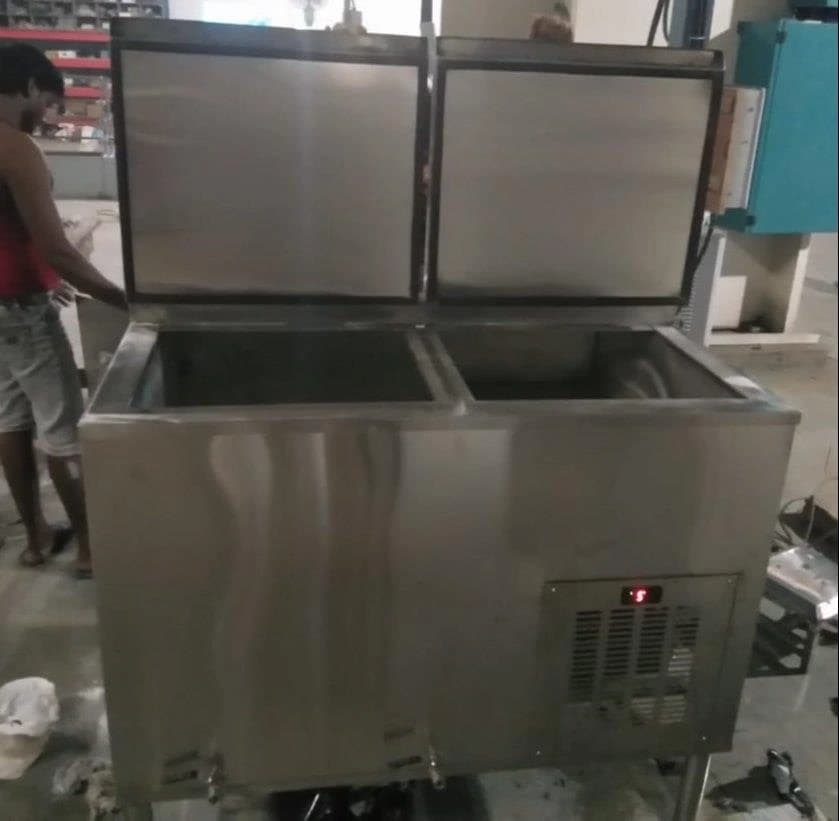 STAINLESS STEEL Milk Freezer, Capacity: 500 L
