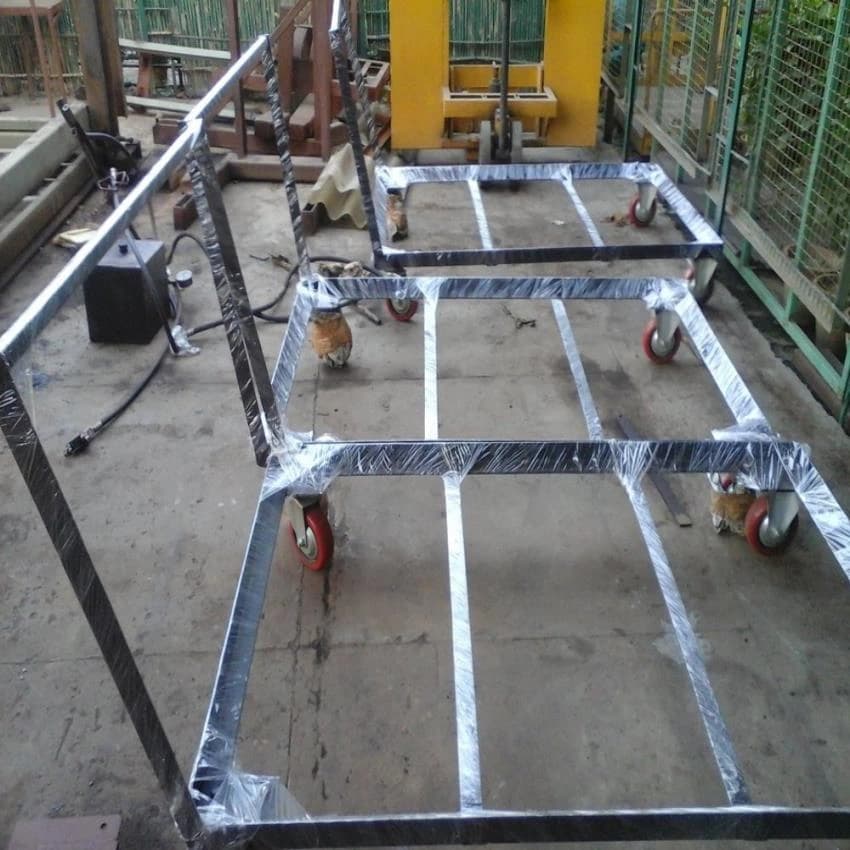 Desol Stainless Steel Material Handling Trolley