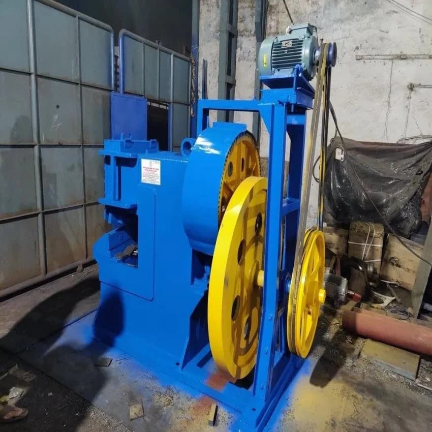 SREW Vertical Scrap Cutting Machine, Model Name/Number: SR22CUT, Automation Grade: Semi-Automatic
