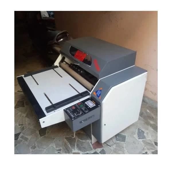 Sticker Half Cutting Machine