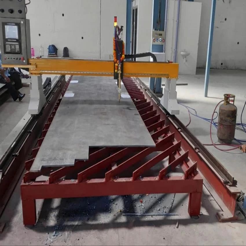 Oxy Fuel CNC Cutting Machine, Max Cutting Thickness: 150 mm, Model Name/Number: ATS 1530x