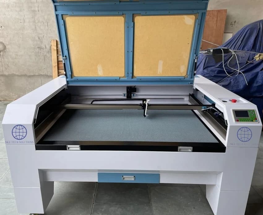 80W-130W Acrylic Laser Cutting Machine