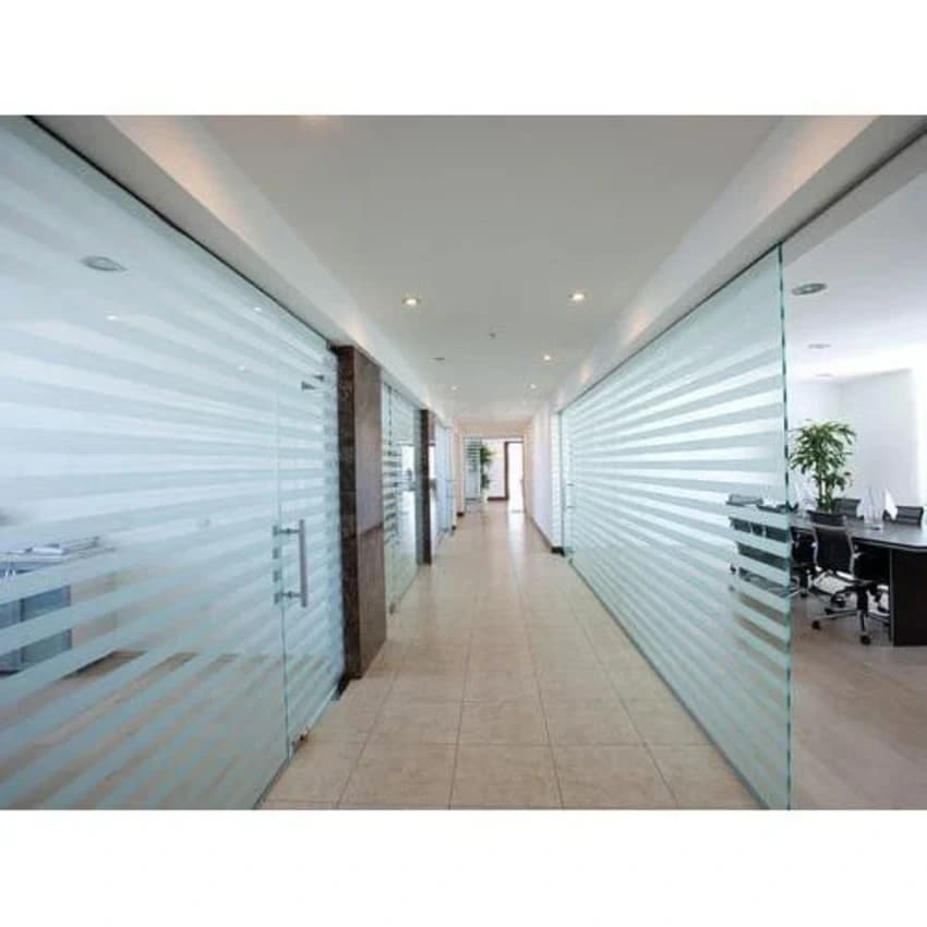 Transparent Office Glass Partition, Size/Dimension: 20 Feet