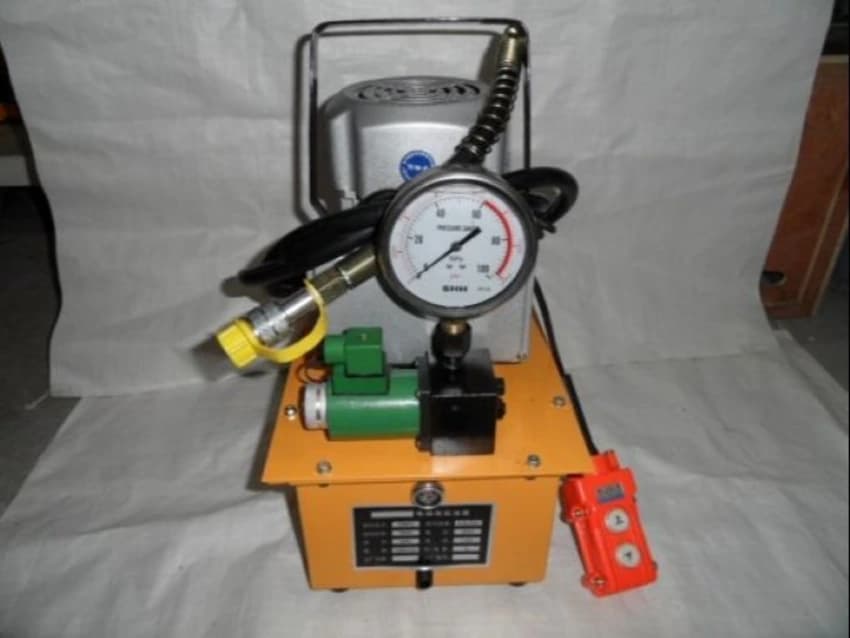 Electric Hydraulic Pump SML-700D, For Cable Cutters, 750 W