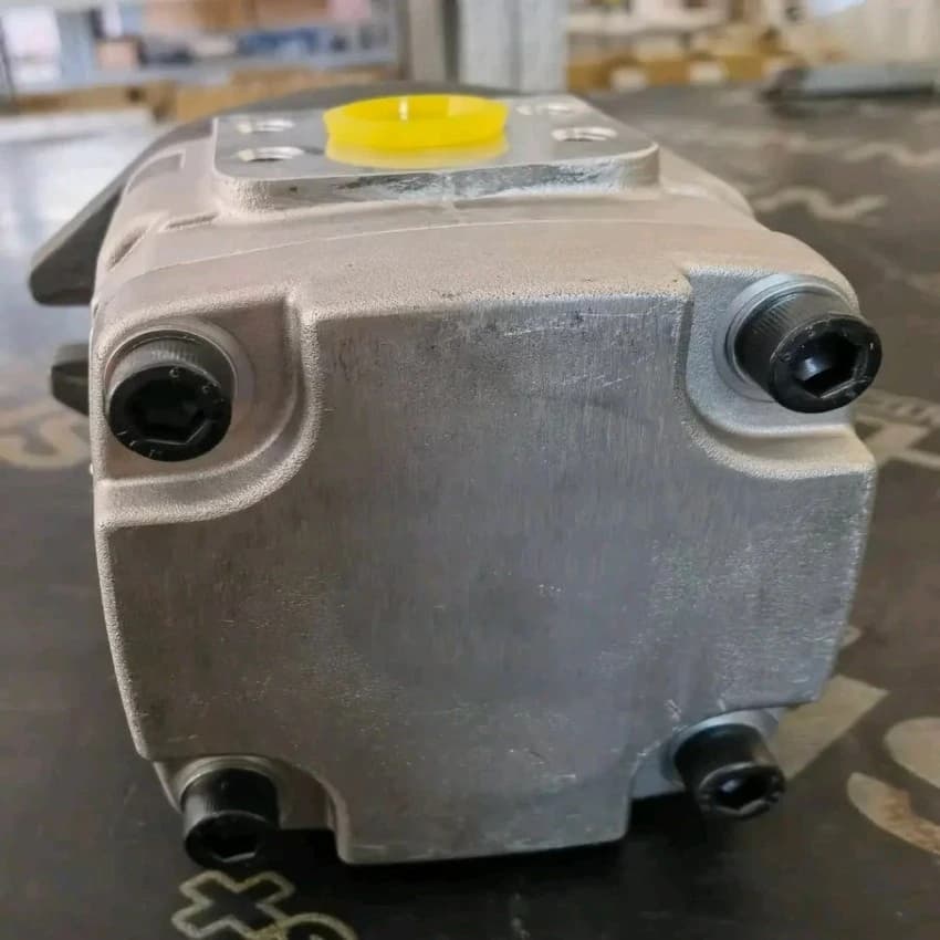 Nachi Hydraulic Pump - Iph-3b-16-20