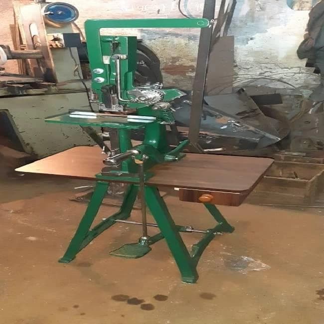 Manual Notebook Stitching Machine
