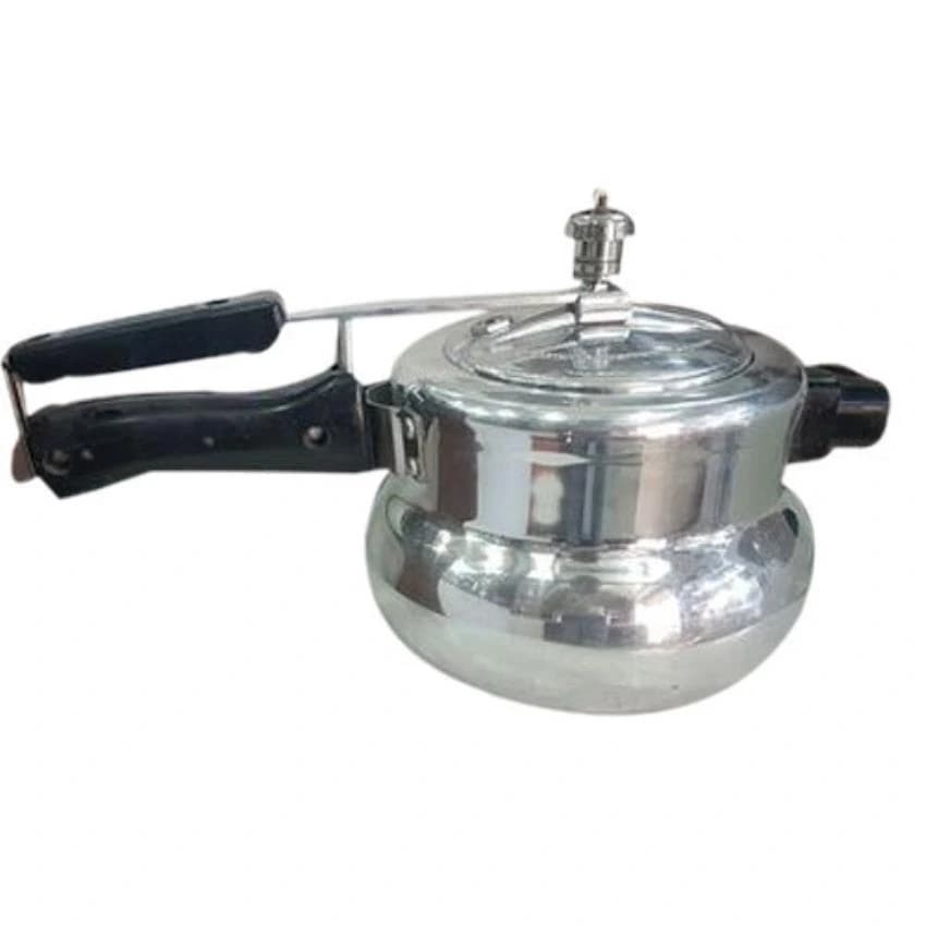 Pressure Cooker- 5 Liter, Usage: Cooking