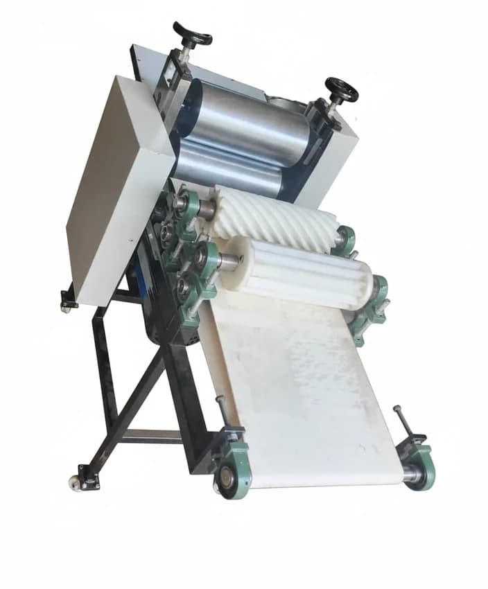 300 kg/hr Namak Para Making Machine