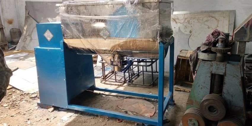 Tea Powder Mixing Machine, For Industrial, Automation Grade: Semi-Automatic