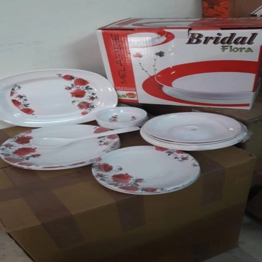 Bridal Flora Dinner Set