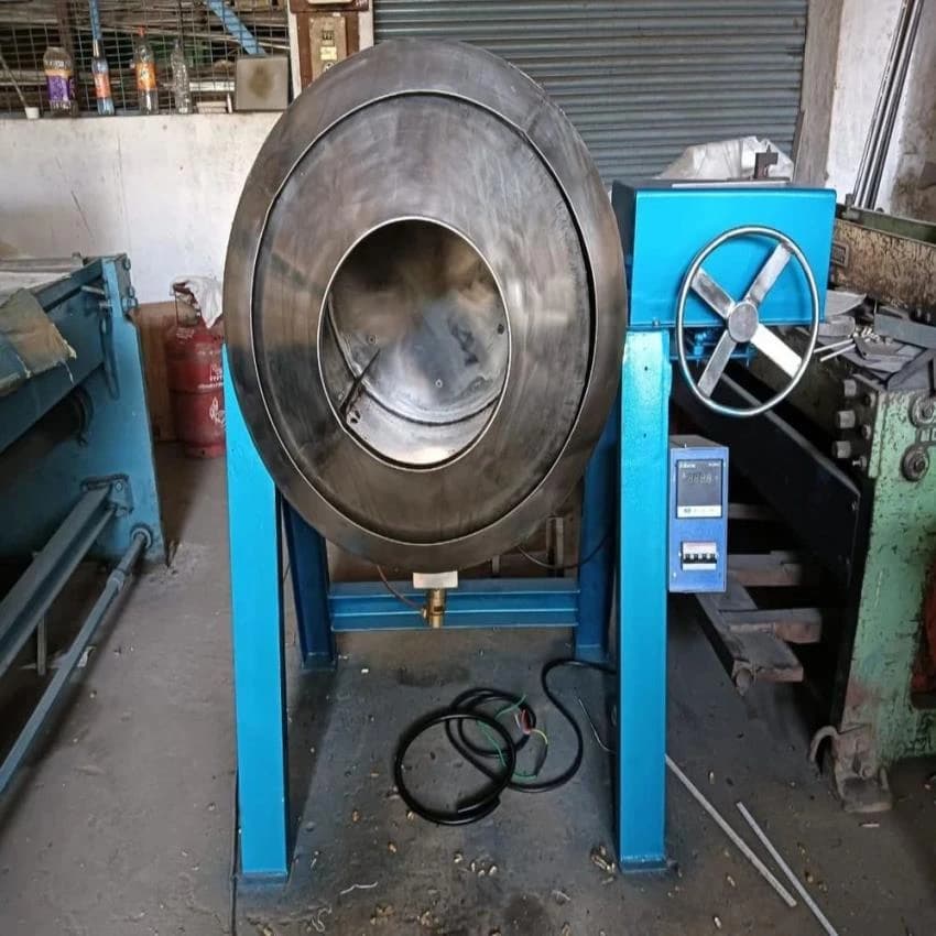 SS And MS Round Murhopye Grain Roaster Machine, For Roasting, Capacity: 100 liters