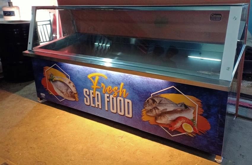 Metal Fish Display Unit, For Promotional