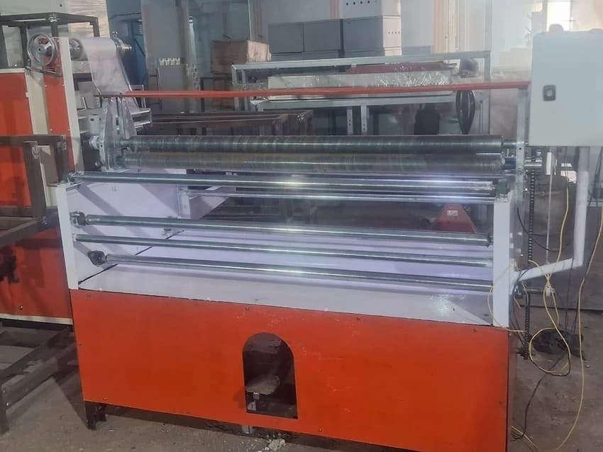 Surgical Bandage Rolling Machine, Capacity: 2 Ton/day