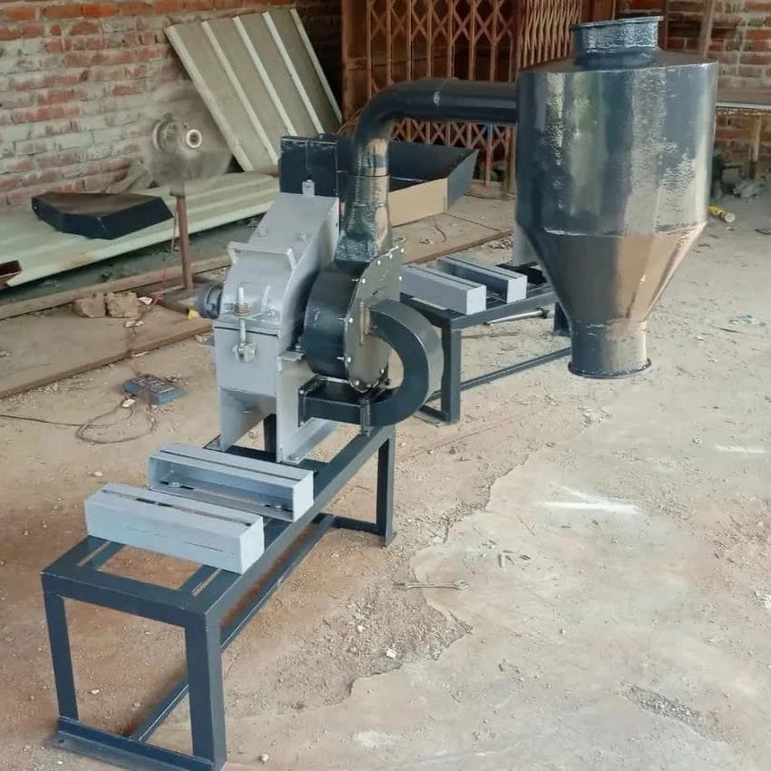 Red Chilli Powder Making Machine